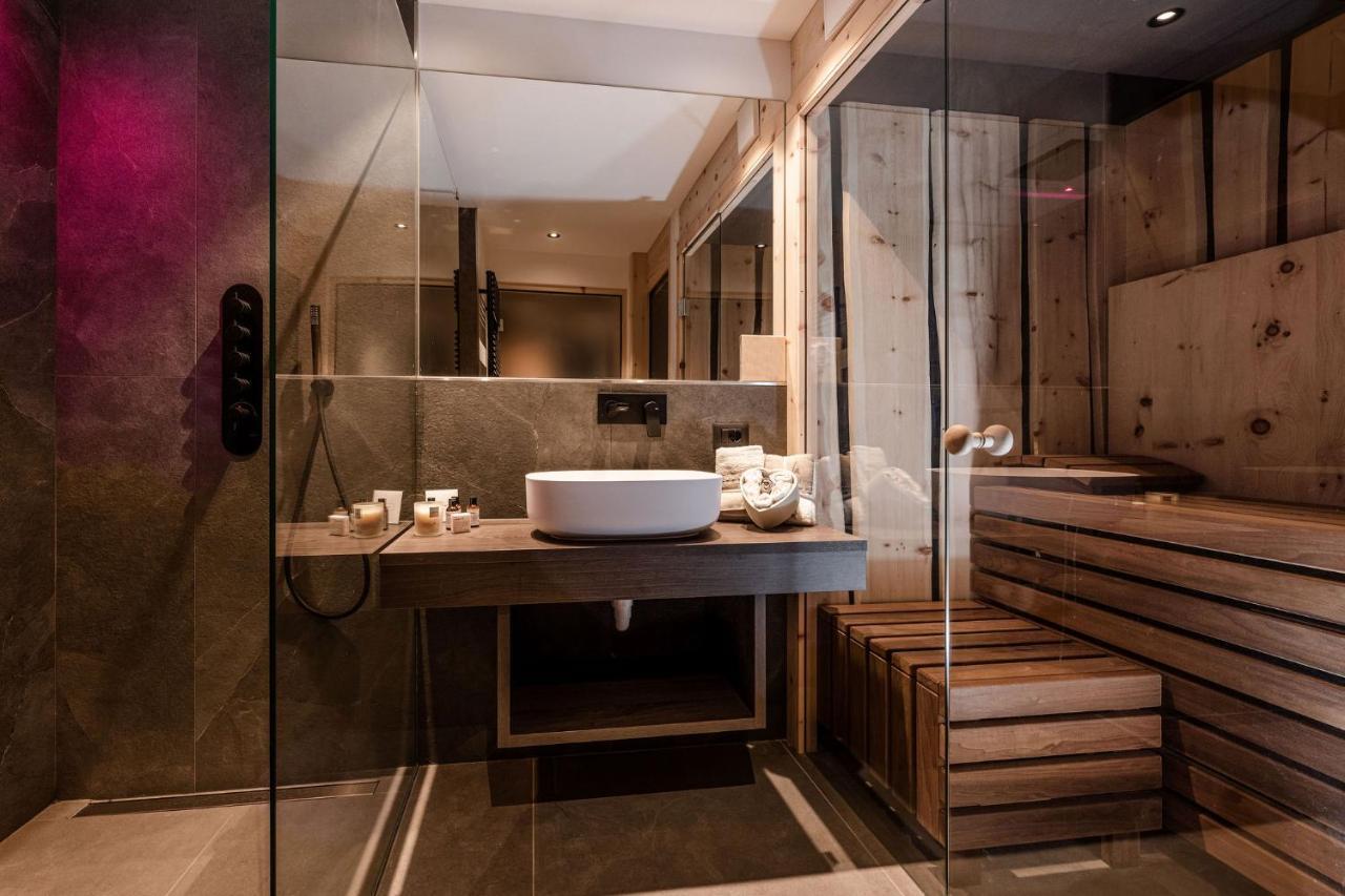 Nidaris - Luxury Private Spa Suites มาเล ภายนอก รูปภาพ