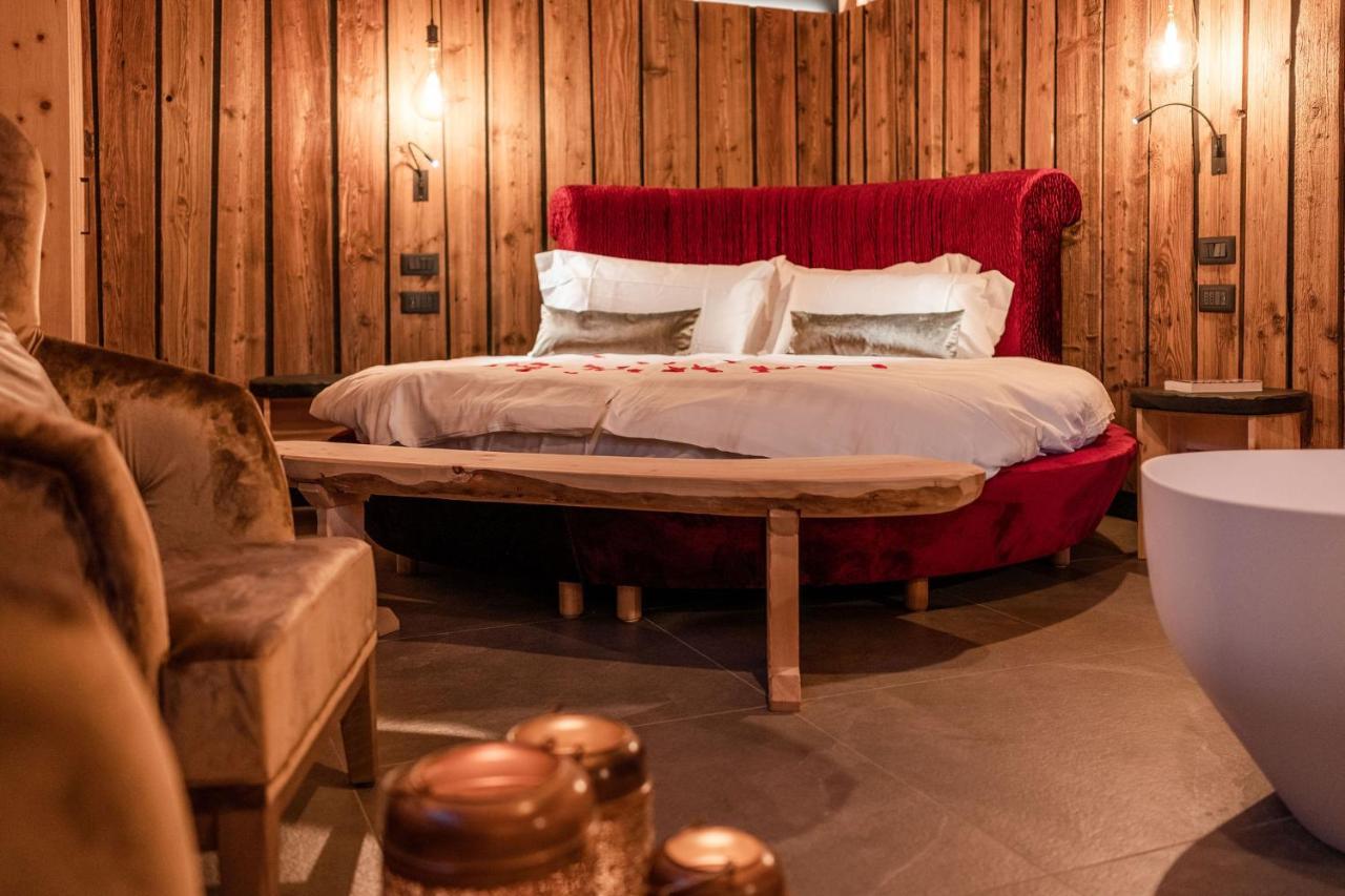 Nidaris - Luxury Private Spa Suites มาเล ภายนอก รูปภาพ