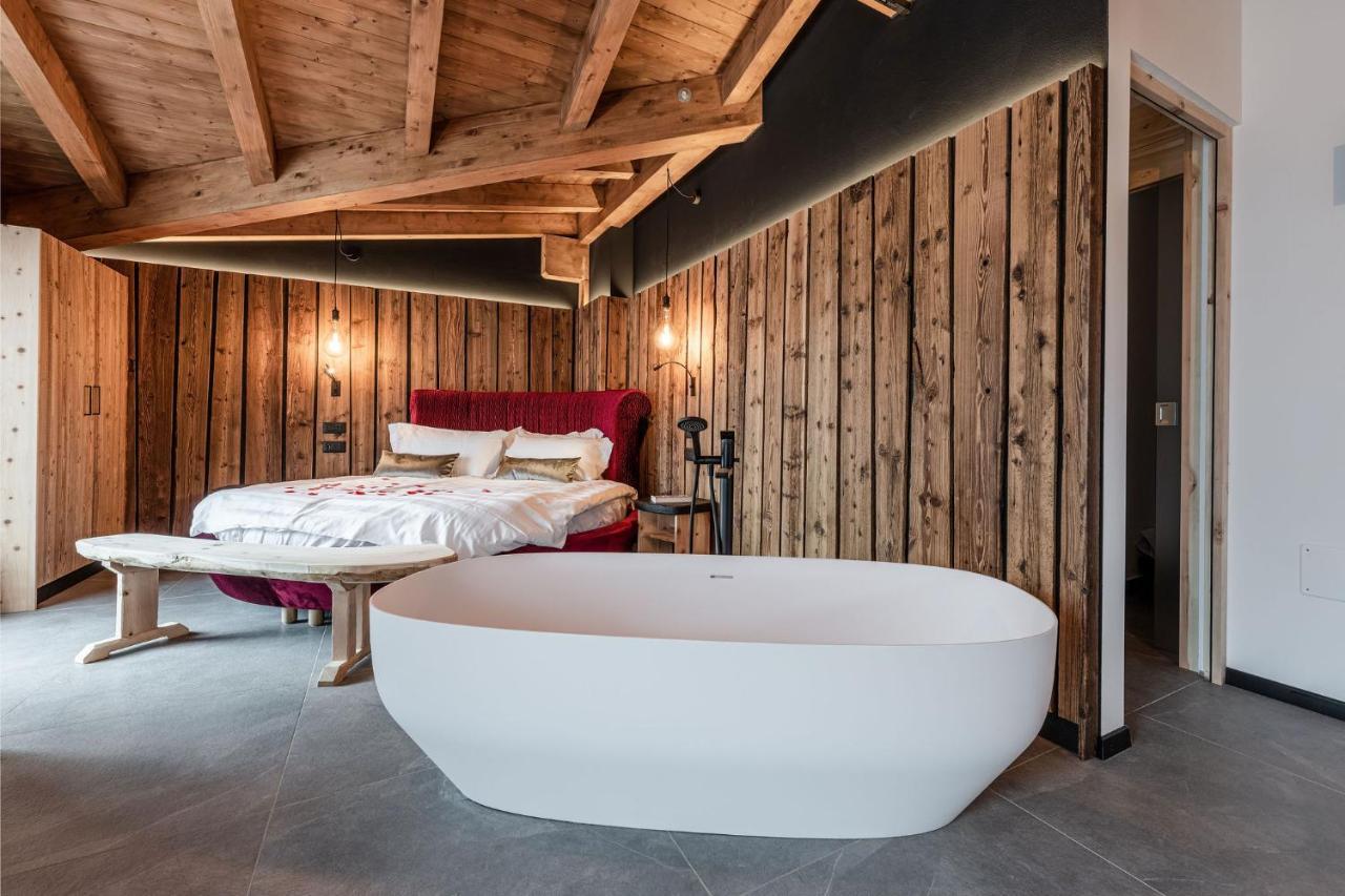 Nidaris - Luxury Private Spa Suites มาเล ภายนอก รูปภาพ